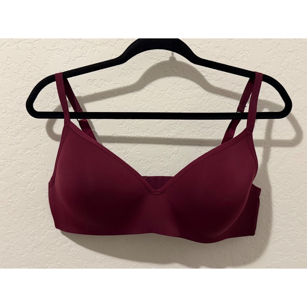 Victoria's Secret Wireless T-Shirt Bra Burgundy Wine Smooth 38D